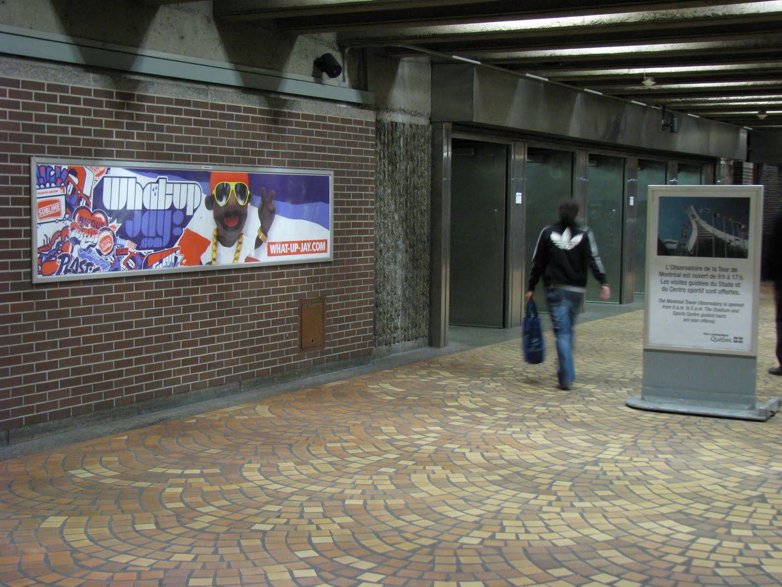 WUG metro poster — station