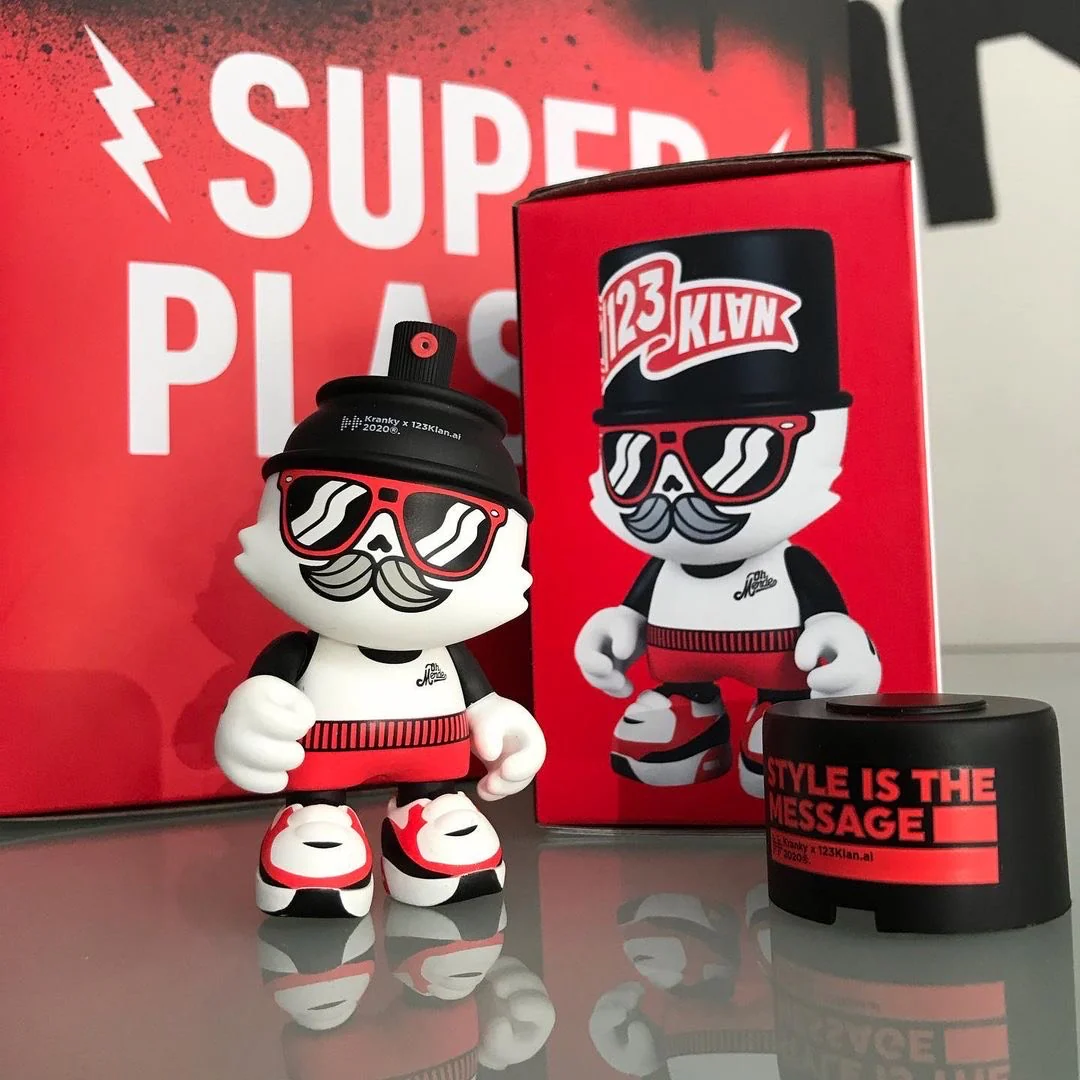 Kranky x Superplastic figurine boîte rouge 2020